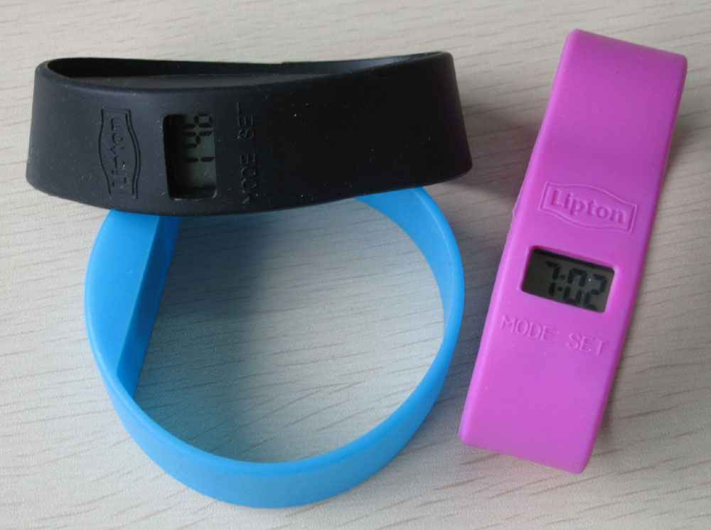 Digital watch