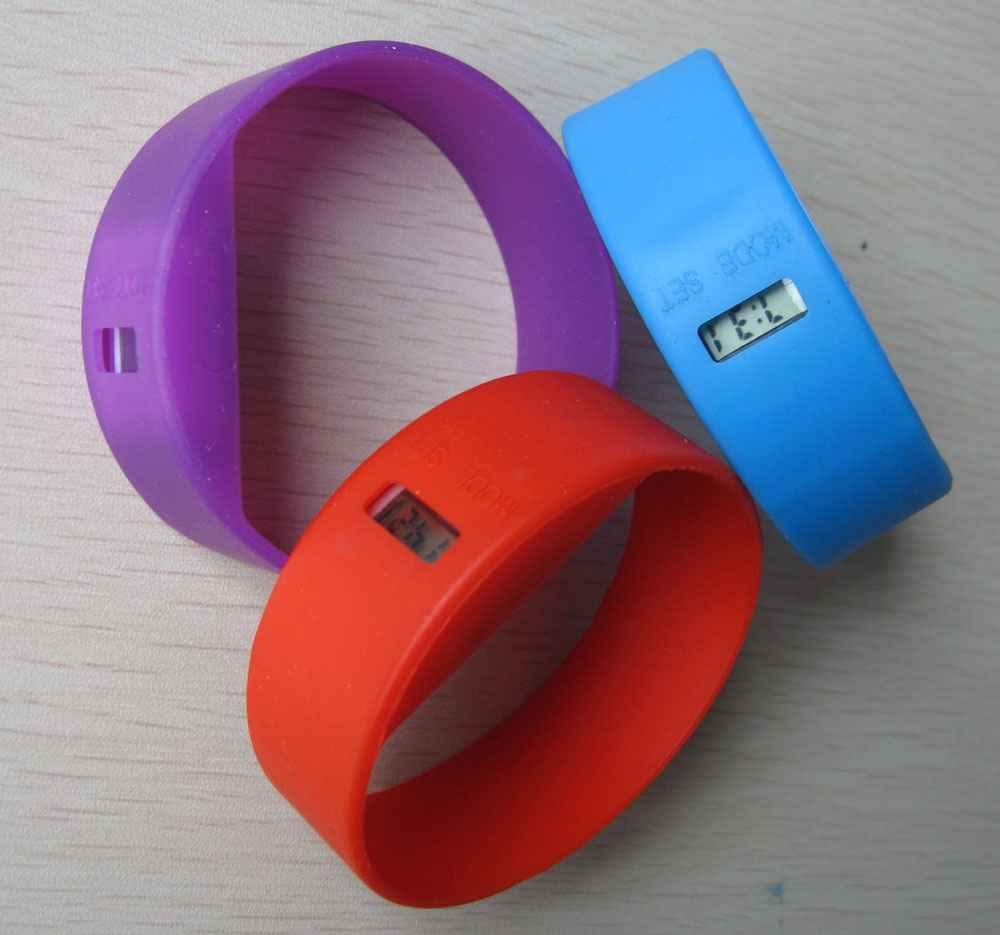 Digital watch