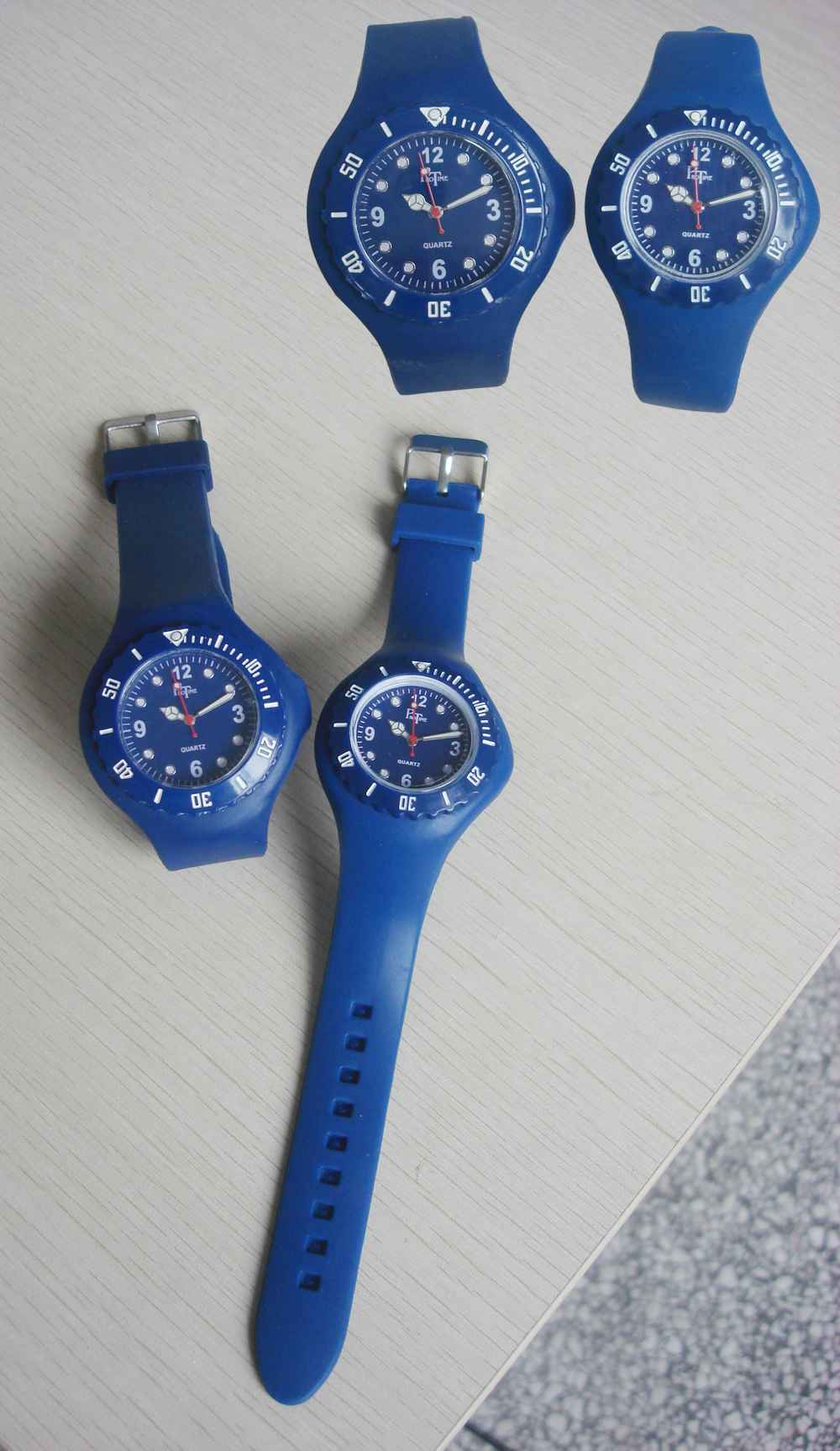 Pair Watch
